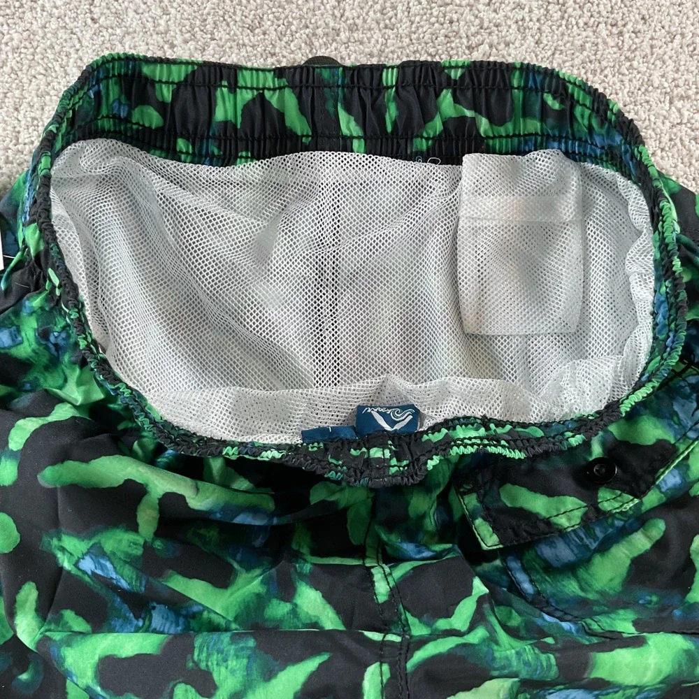 Kanu Surf Mens Hydro Swim Trunks Green Black‎ Abstract Camo Mesh Lined Large NEW